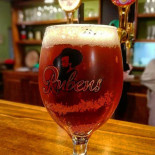 Pub Lowland Nourriture