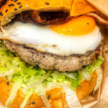Pollo&burger Store Nourriture