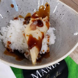 Mama Sushi food