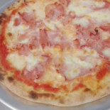 Monavì Pizza Nourriture