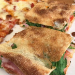 Vinazza Pizza Italiana food