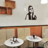 442 Cafe' Extérieur