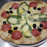 Pizzagrium Agri Pizzeria, Torta Al Testo Nourriture