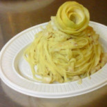 Mama Lake food