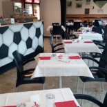 Mystic Pizzaristobar À l'intérieur