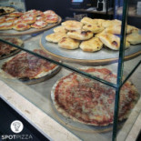 Spot Pizza Nourriture