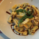 Divin Leone food