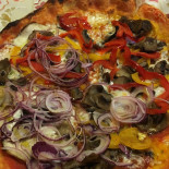 Pizzeria Pomodoro food