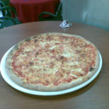 Pizza Dream's Di Dencu Marcel food