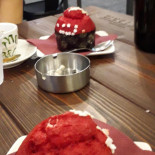 Kaboom Cafe' Comida