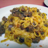 La Vecchia Fattoria food