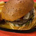 Burghetto Nourriture