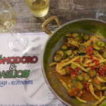 Pomodoro E Basilico Comida