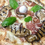 Red Carpet Pizza Altro Nourriture
