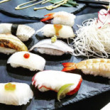 86 Sushi Bar Restaurant Comida
