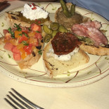 Lavinosteria Nourriture