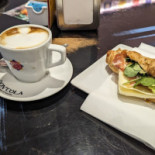 Don'cola Cafe Nourriture
