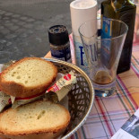 Petrucci Nourriture