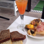 New's Comida