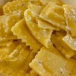 Conti Roero Nourriture