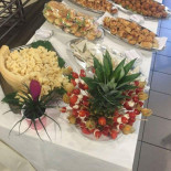 Cral San Mauro food