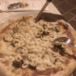 Passione Pizza Alla Rotonda food
