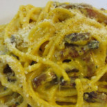 L'aquila D'oro Dentro