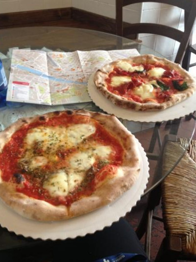 Gustapizza Dentro