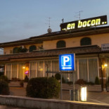 Pizzeria En Bocon outside