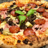 Zeus Pizza
