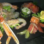 La Degosteria food