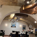 La Terra E Il Mare À l'intérieur