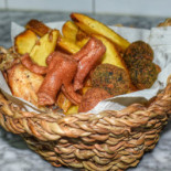 Pizzeria Braceria Il Lupo food