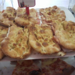 Si Pizza E Si Va Di Bragazzin Roberta C. food