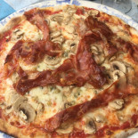 Eleven Pizzeria Nourriture