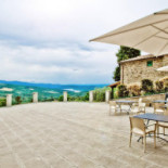 Agriturismo Terra Di Michelangelo food