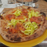 Pizzeria Acqua E Farina food