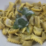 Della Piazza Comida