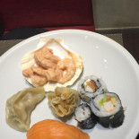 Sushi Wok inside