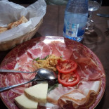 La Lumera food