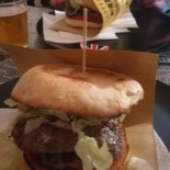 Zeppelin Bistrot And Burger Comida