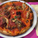 Pizzeria La Cicala Di Antonio Falivena food