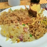 L'oriente Sushi Wok Nourriture
