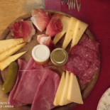 Ostaria Daste' food