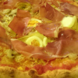 Pizzeria 081 Napoletana food