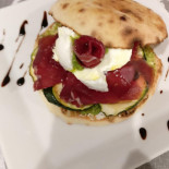 U-tub Torino Nourriture