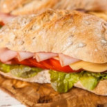 The New Stop Comida