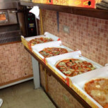 Il Pezzo Di Pizza Nourriture