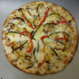 Pizza Tre food