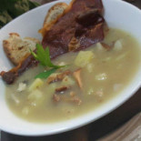 L'orso Goloso food